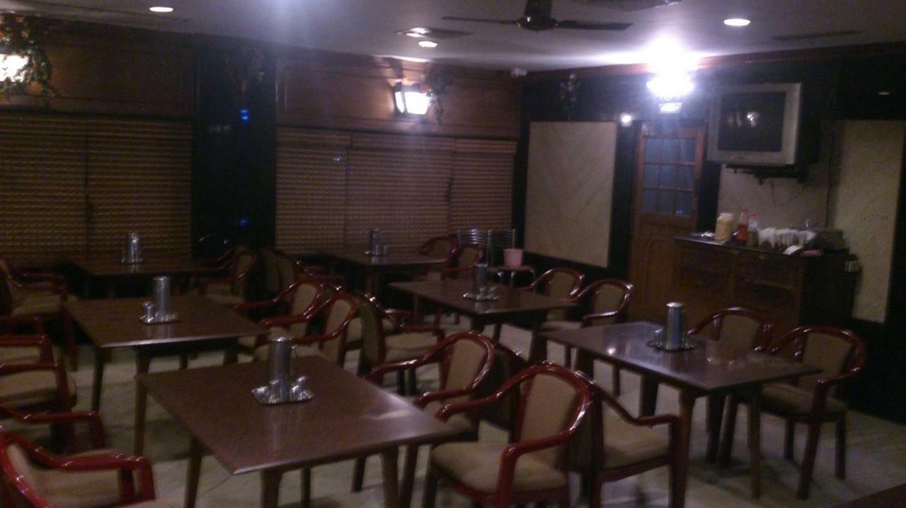 Sarmani Hotels Pvt. Ltd Chennai Eksteriør bilde