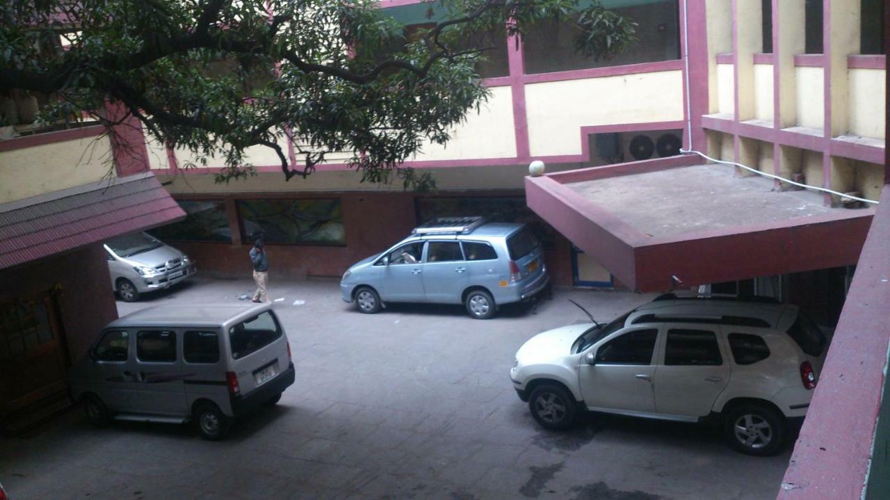 Sarmani Hotels Pvt. Ltd Chennai Eksteriør bilde